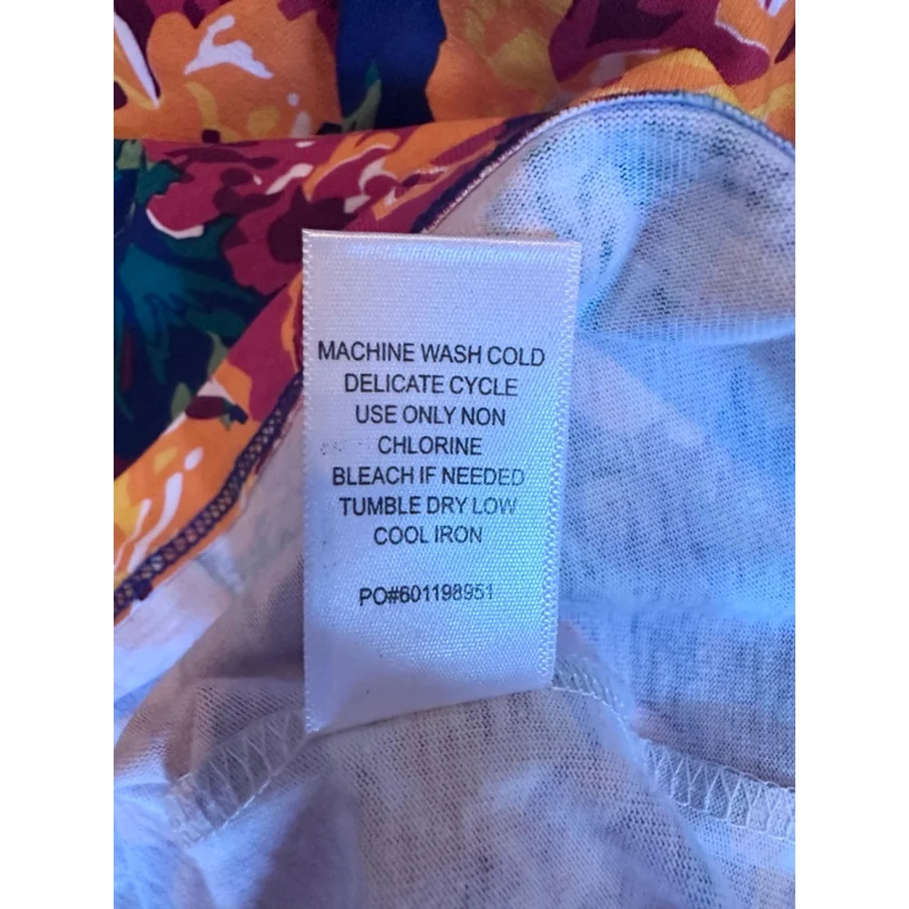 NWOT Women’s Medium Serengeti 3/4 Sleeve Floral Tunic Blouse Shirt